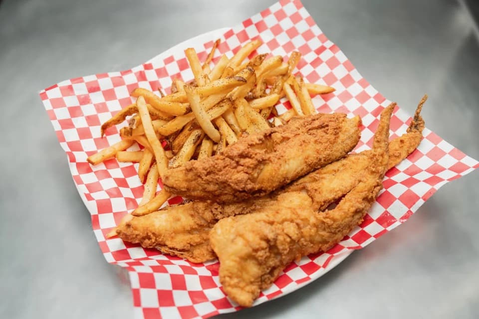 GG's catfish and fries